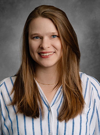 Sydney Michna Headshot